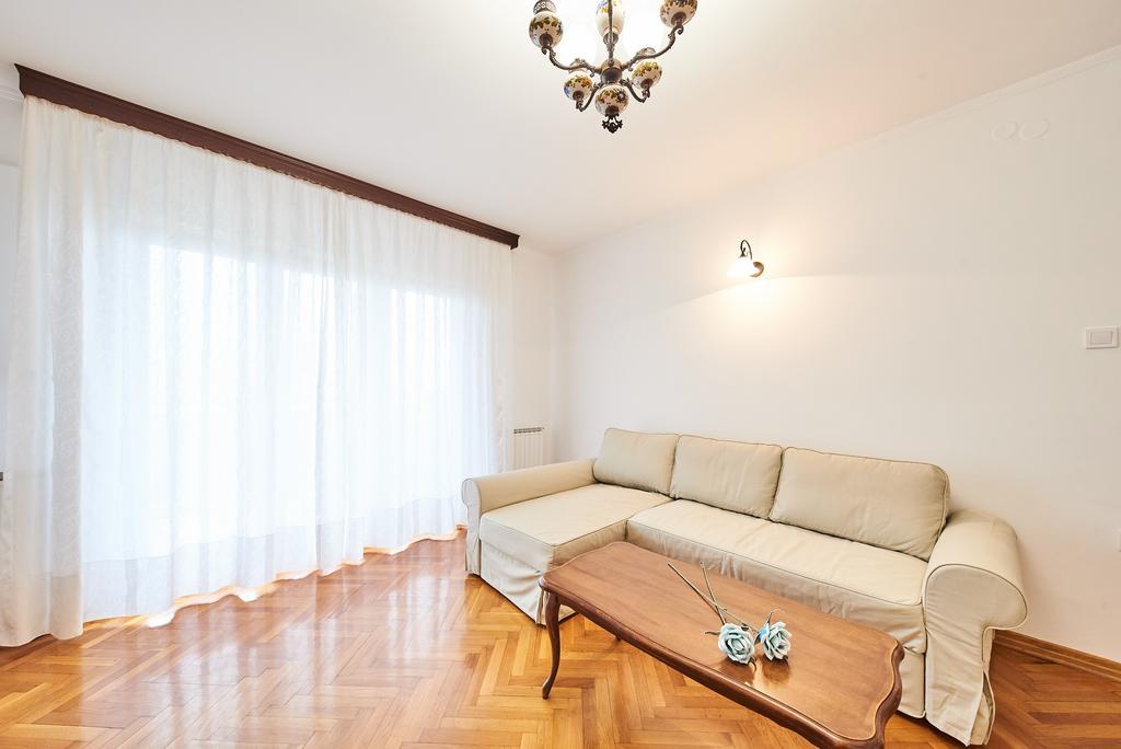Apartment Bella Умаг Екстер'єр фото